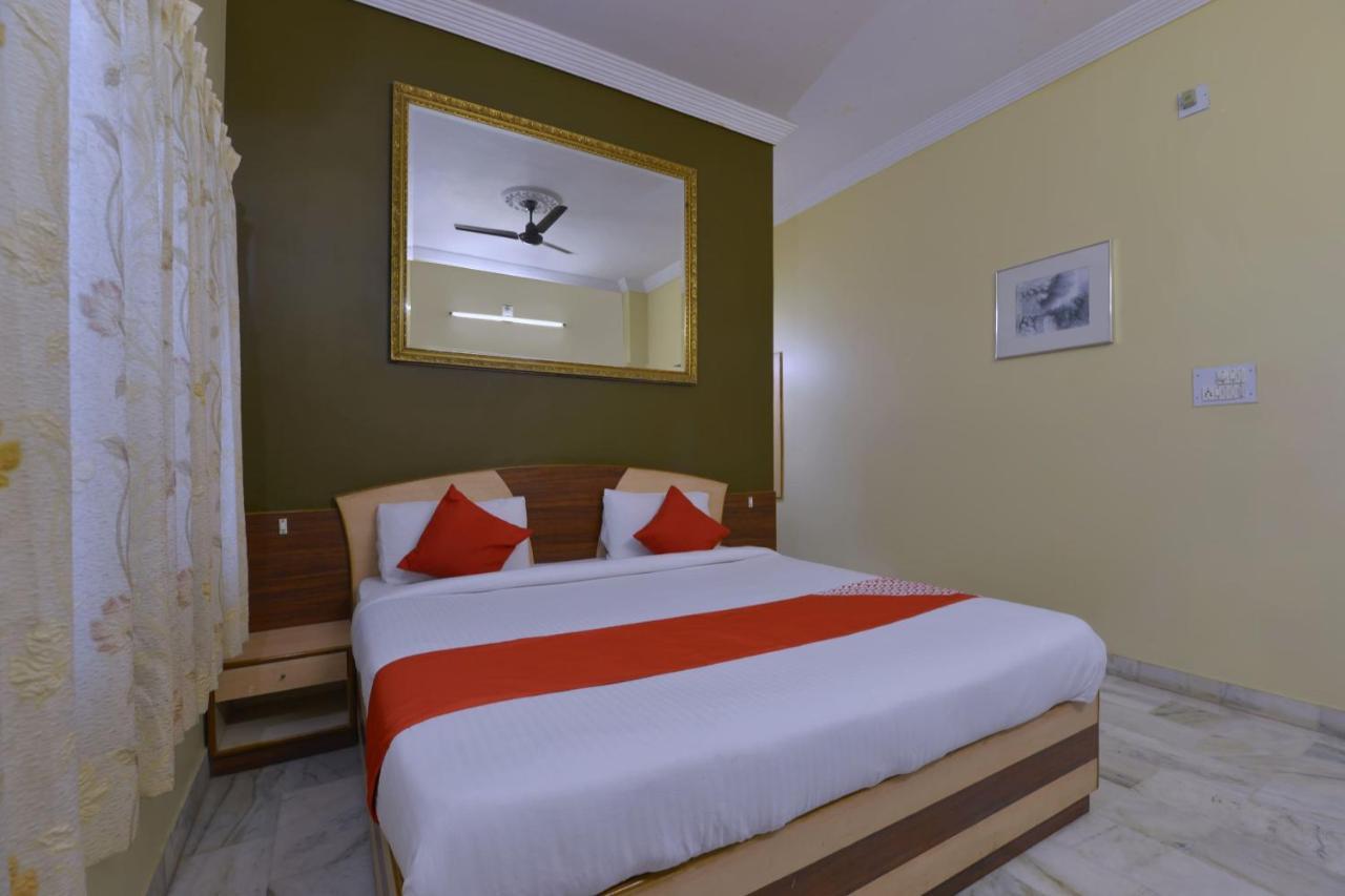 Oyo 10499 Hotel Shiv Shakti Kivarli Exterior photo